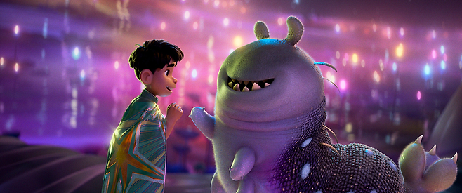 영화 ‘엘리오’ 한 장면.  사진제공|월트 디즈니 컴퍼니 코리아.