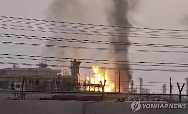 이스라엘의 드론 공격을 받은 이란 남부 사우스파르스 가스전 연합뉴스 자료사진