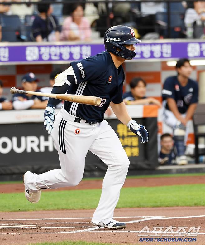 12일 대전 한화생명볼파크에서 열린 한화 이글스와 두산 베어스의 경기. 두산 김재환이 타격을 하고 있다. 대전=박재만 기자 pjm@sportschosun.com/2025.06.12/