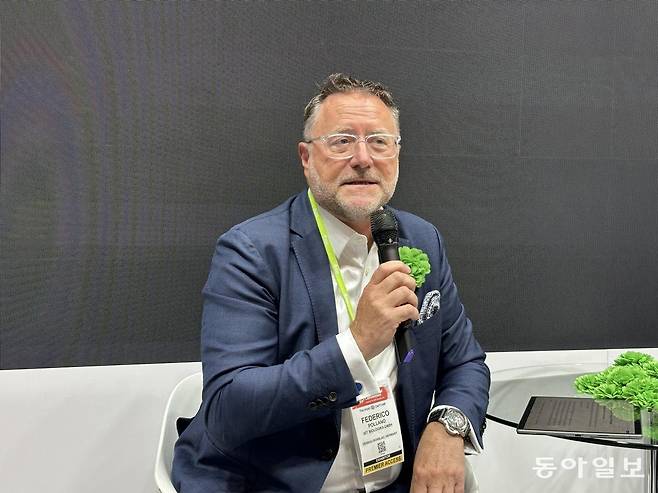 17일(현지 시간) 미국 보스턴에서 열린 ‘2025 바이오 인터내셔널 컨벤션(바이오 USA)’에 참석한 페데리코 폴라노 IDT바이오로지카 최고사업책임자(CCO)가 기자 간담회를 진행하고 있다. 보스턴=최지원 기자 jwchoi@donga.com