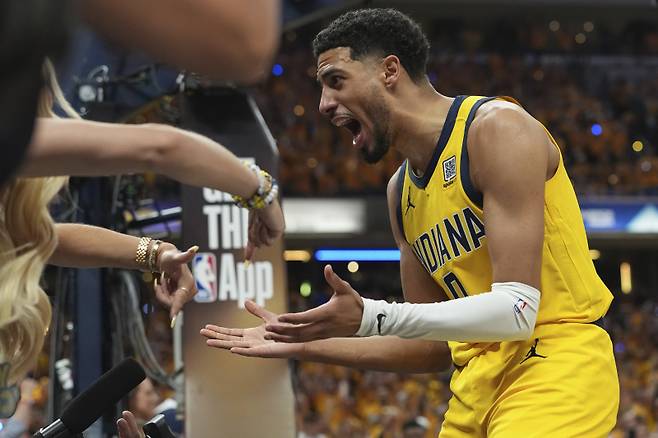 <yonhap photo-2254="">인디애나 페이서스의 간판 스타인 타이리스 할리버튼. [AP=연합뉴스]</yonhap>