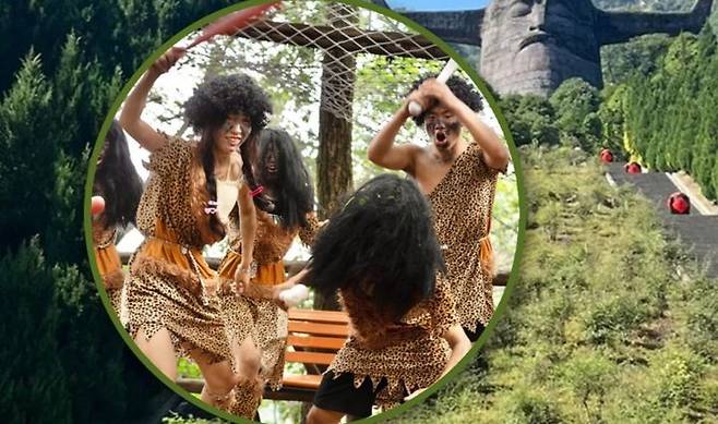 [뉴시스] 중국 중부의 대표적인 자연 관광지 선농지아 국립자연보호구역이 관광객을 위한 '야만인 알바'를 모집해 화제를 모으고 있다. (사진=SCMP) *재판매 및 DB 금지