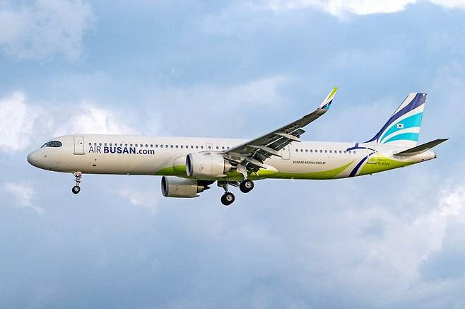 [부산=뉴시스] 에어부산 A321네오(neo) 항공기. (사진=에어부산 제공) 2025.03.01. photo@newsis.com *재판매 및 DB 금지