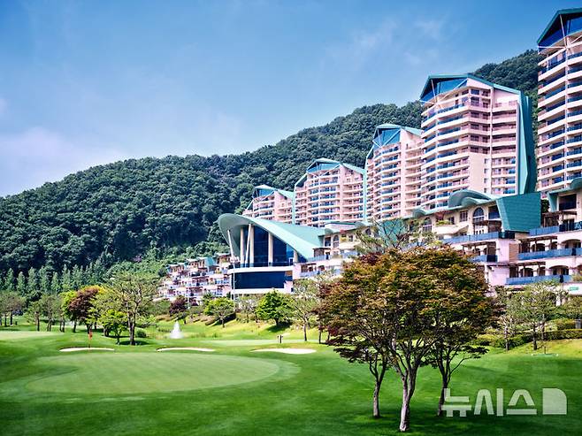 [서울=뉴시스] 소노펠리체 비발디파크 전경. (사진= 소노인터내셔널 제공) photo@newsis.com