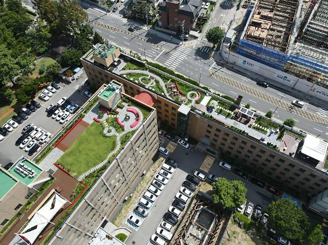 충북도청 하늘정원. 충북도 제공