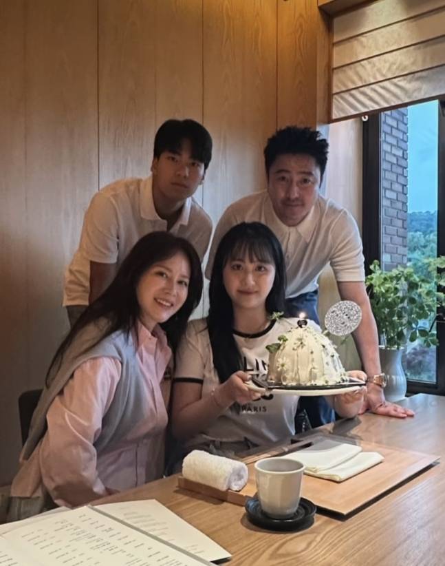 안정환·이혜원 가족. 이혜원 인스타그램 캡처