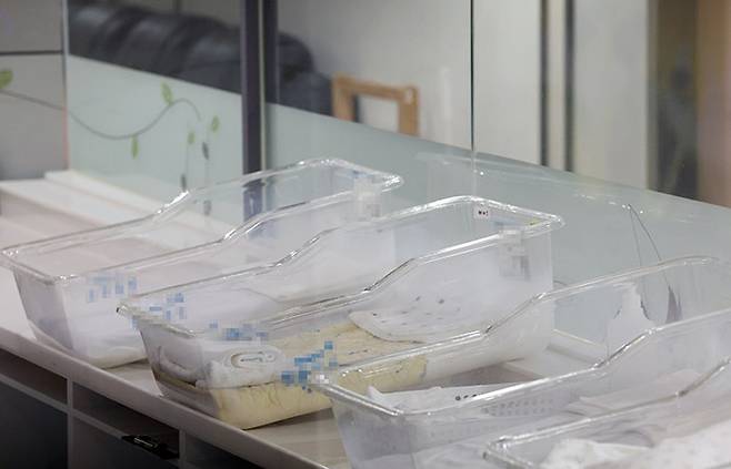 대부분의 지자체에선 인구가 줄었고, 인구가 늘어난 곳도 인구 이동에 따른 증가에 불과했다.[사진｜뉴시스]