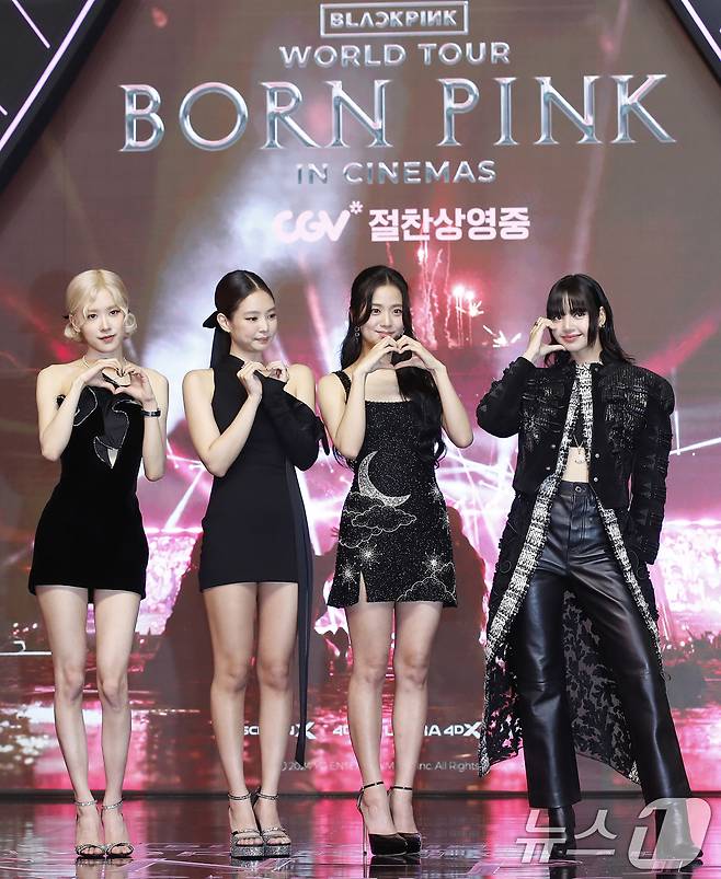 그룹 블랙핑크(BLACK PINK)의 로제(왼쪽부터)와 제니, 지수, 리사 2024.8.9/뉴스1 ⓒ News1 권현진 기자