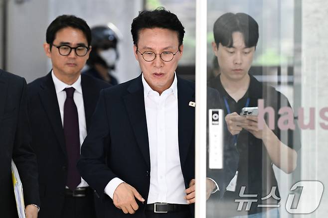 김민석 국무총리 후보자가 19일 서울 영등포구 꿈더하기 사회적협동조합에서 열린 발달장애인 일자리 현장 간담회에 참석하고 있다. (공동취재) 2025.6.19/뉴스1 ⓒ News1 오대일 기자