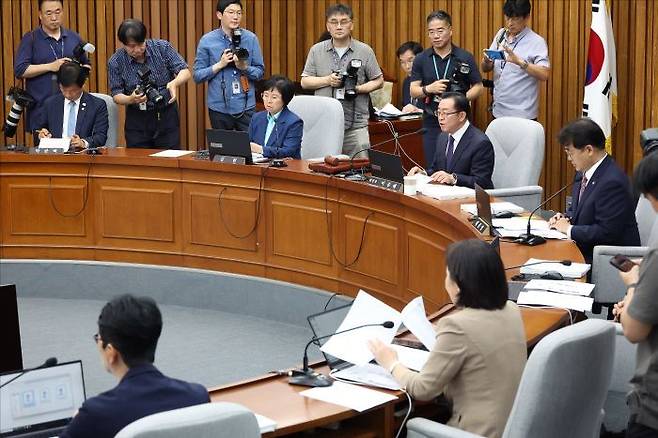 18일 오후 서울 여의도 국회에서 김민석 국무총리 후보자 인사청문특별위원회 1차 회의가 열리고 있다. ⓒ데일리안 홍금표 기자