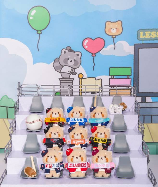 에버랜드가 오는 23일 카카오톡 선물하기 기획전에서 레시앤프렌즈와 KBO의 콜라보 굿즈인 '최강레시 시즌 2'를 선보인다.ⓒ삼성물산
