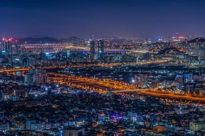 0c95e219b78060f17cf1dca511f11a39b8a08d7a253c0a3e3c2a