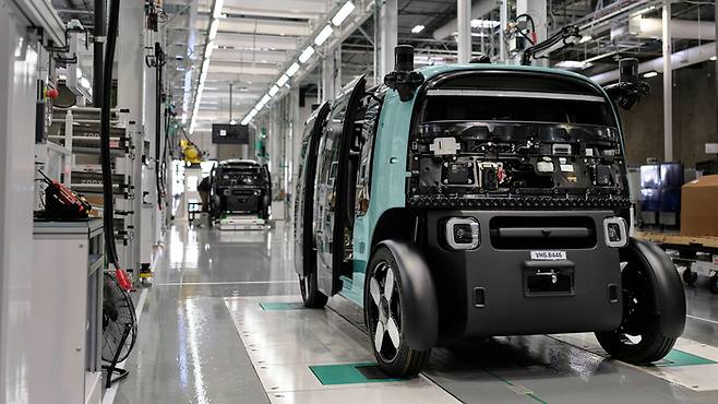 죽스 로보택시 생산 라인