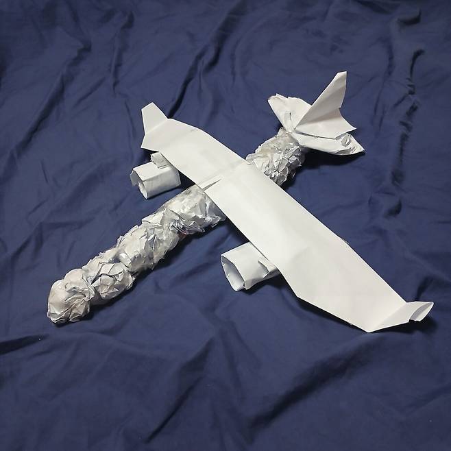 만들기) 조카와 같이 만든 종이 비행기