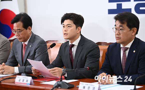 국민의힘 김용태 비상대책위원장이 19일 국회에서 열린 비리백화점 이재명 정부 인사청문회 대책회의에서 발언하고 있다. [사진=곽영래 기자]