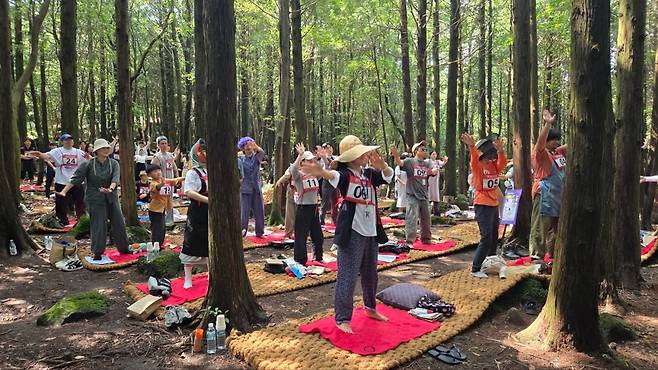그제(17일) 오후 서귀포치유의숲에서 열린 멍 때리기 대회