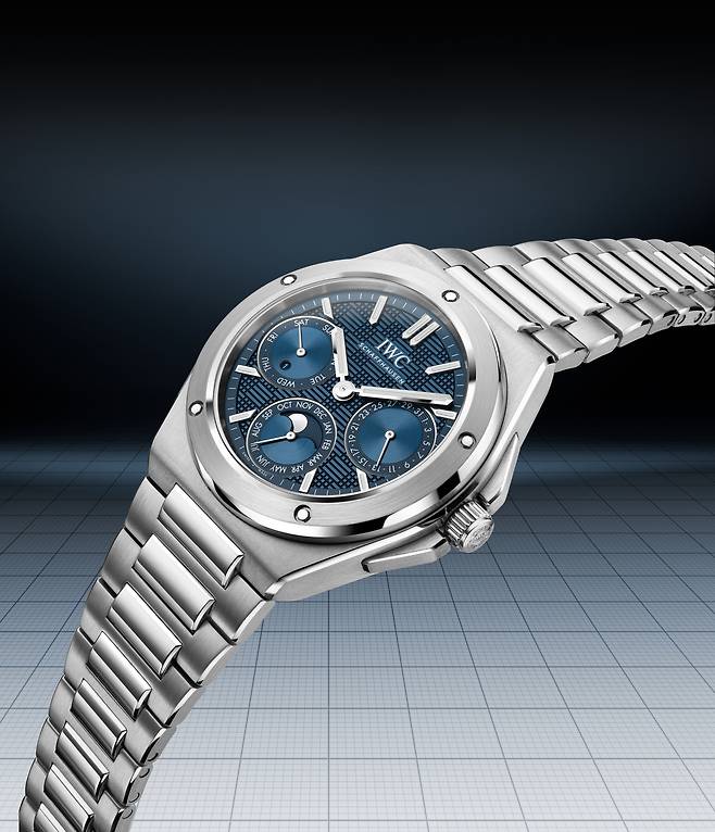 인제니어 퍼페추얼 캘린더 41 모델. 사진 IWC 샤프하우젠