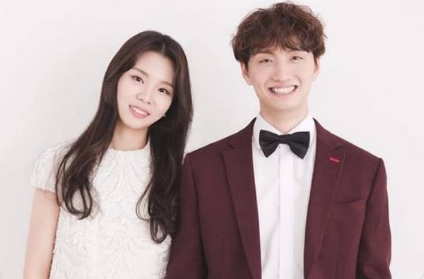 가수 윤딴딴이 전부인 은종을 폭행하고 외도했다는 의혹이 제기된 가운데 직접 입장을 밝혔다. 사진은 가수 은종과(왼쪽) 윤딴딴 모습. /사진=윤딴딴 인스타그램 캡처