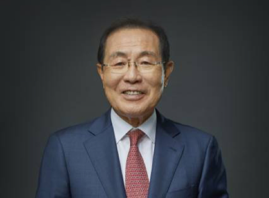 윤동한 한국콜마 회장