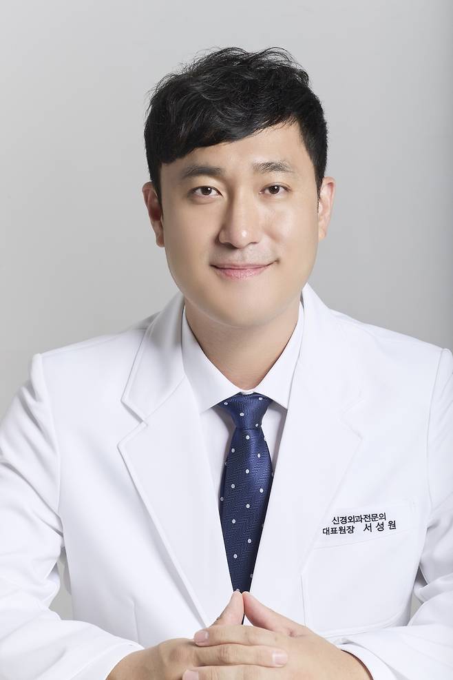 더당찬신경외과 서성원 원장