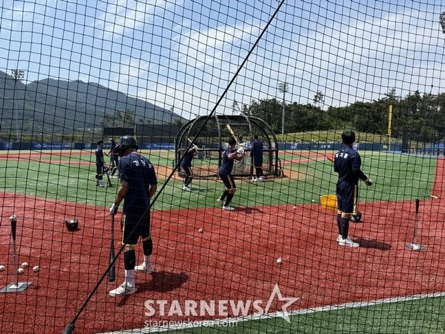 19일 부산 기장-KBO 야구센터에서 2025 KBO 넥스트-레벨 트레이닝 캠프 4일차 훈련이 진행 중이다. /사진=양정웅 기자