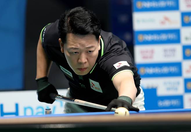 집중력을 보여주는 강동궁 [PBA 제공. 재판매 및 DB 금지]