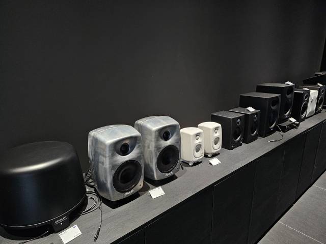 제네렉 제품들도 있다. 왼쪽부터 ‘F1’, ‘G3’, ‘G1’. 조경건 부산닷컴 기자