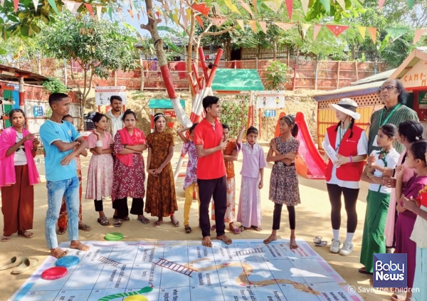 세이브더칠드런 아동친화공간에서 로힝야 청소년이 아동보호 활동을 직접 이끌고 참여하고 있다.&nbsp;ⓒ세이브더칠드런&nbsp;