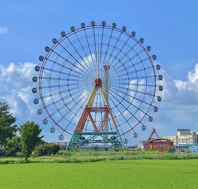 삽교호관광지 '논뷰' 대관람차. 당진시 제공