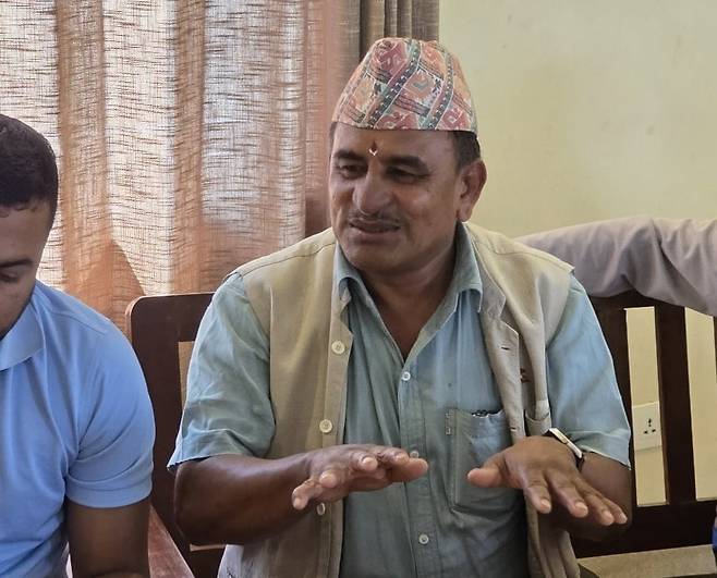 네팔 신둘리지구 카말라마이시(市)의 우펜드러 쿠말 포크렐 시장. 이광식 기자