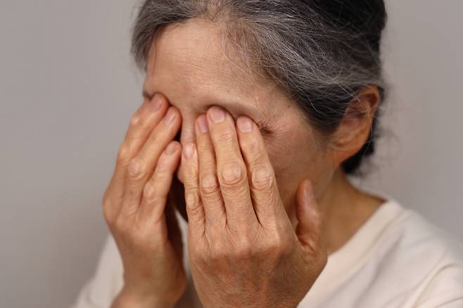 백내장의 증상과 원인이 주목된다. 사진은 기사 내용과 무관함. /사진=클립아트코리아
