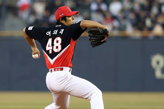 ▲ 6월 좋은 승률로 잘 버틴 KIA는 이의리 등 부상자들의 복귀가 시작될 7월을 대반격의 기점으로 잡고 있다 ⓒKIA타이거즈