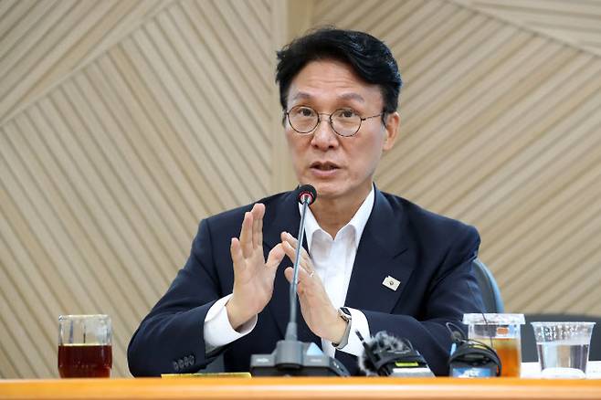 김민석 국무총리 후보자가 20일 대구 수성구 대구디지털혁신진흥원에서 열린 ‘인공지능 전환(AX) 연구거점 조성을 위한 경청 간담회’에서 모두발언하고 있다.(사진 = 연합뉴스)