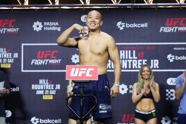 ‘아이언 터틀’ 박준용이 계체에 통과하며 UFC 9승 사냥 준비를 마쳤다. 사진=UFC 제공