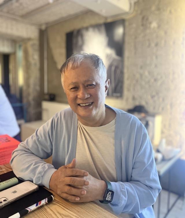 ‘나는 배우다’ 전시장에서 만난 송승환 씨는 “눈이 잘 보이지 않지만, 생애 끝까지 연기할 것”이라고 했다. 김지은 기자