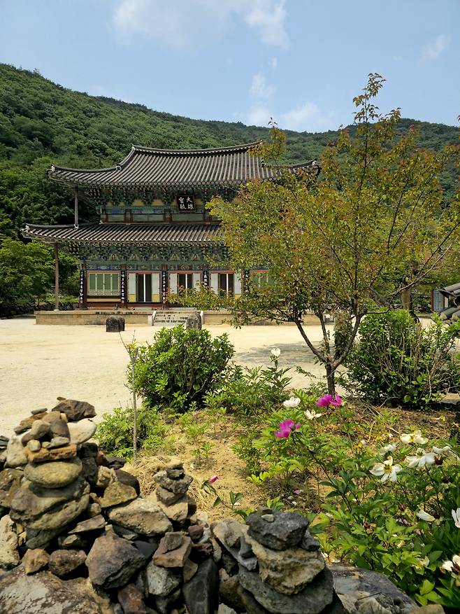 보림사 대웅보전.