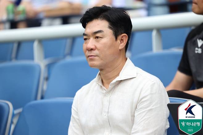 윤정환 인천 유나이티드 감독. /사진=한국프로축구연맹 제공