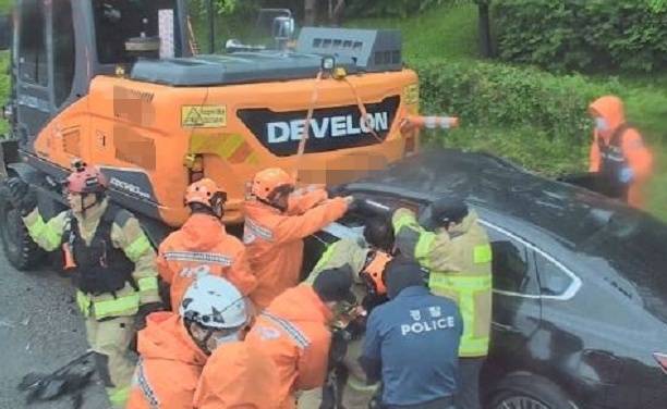 사고 현장 [인천소방본부 제공. 재판매 및 DB 금지]