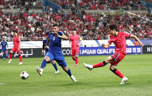 2026년 북중미 월드컵이 미국, 캐나다, 멕시코 공동 개최와 참가국 수 증가로 역대 가장 많은 탄소를 배출하는 대회가 될 가능성이 높아졌다. 사진은 지난 10일 서울 월드컵 경기장에서 열린 대한민국과 쿠웨이트의 북중미 월드컵 아시아 3차 예선. 연합뉴스