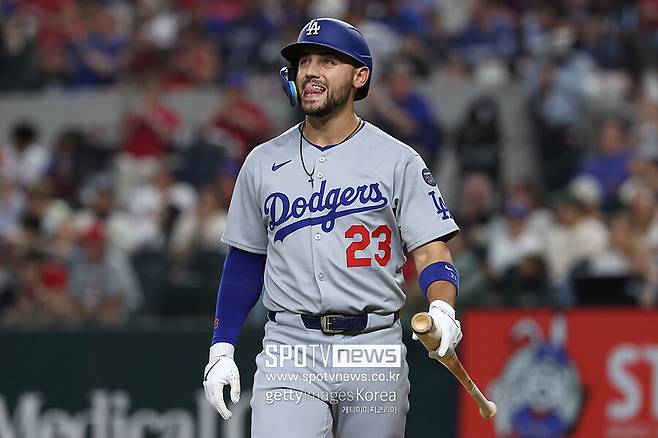 ▲ 올 시즌 극심한 타격 부진에 고민하고 있는 마이클 콘포토