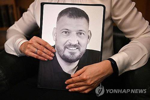 석방된 벨라루스 야당 정치범 샤르헤이 치하노우스키 사진 [AFP 연합뉴스 자료사진. 재판매 및 DB 금지]