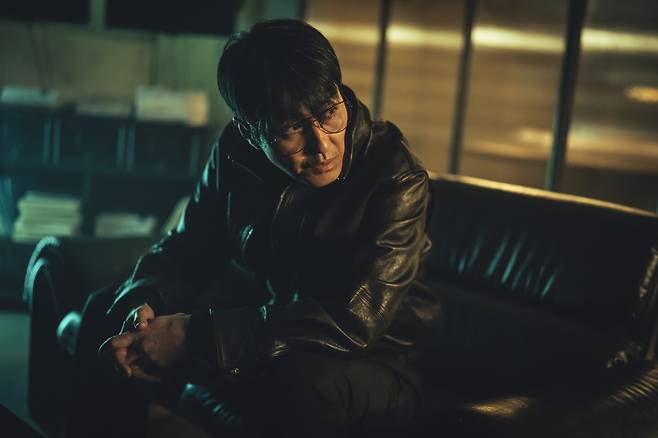 시리즈 '광장'에서 새롭게 추가된 인물 차영도(차승원 분) [넷플릭스 제공. 재판매 및 DB 금지]