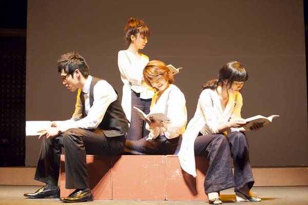 인천시립극단 35주년 프로젝트 낭독 공연 리허설 장면. /인천문화예술회관 제공