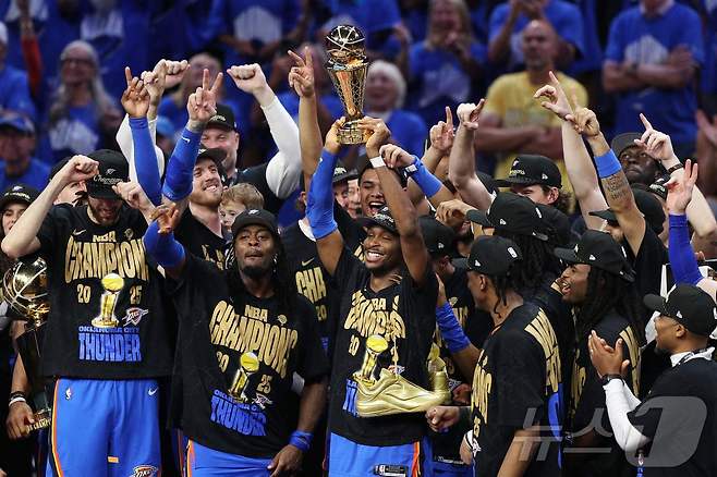 NBA 오클라호마시티가 창단 첫 파이널 우승을 차지했다. ⓒ AFP=뉴스1