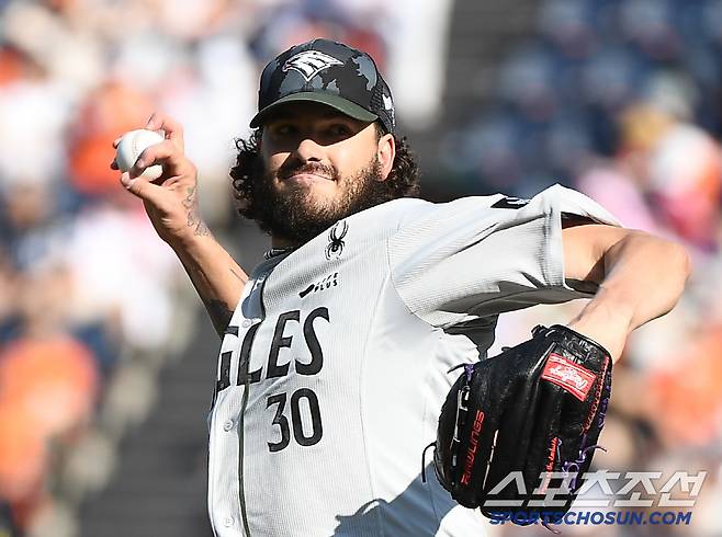 22일 대전 한화생명볼파크에서 열린 키움-한화전. 선발투수 폰세가 투구하고 있다. 대전=정재근 기자 cjg@sportschosun.com/2025.6.22/