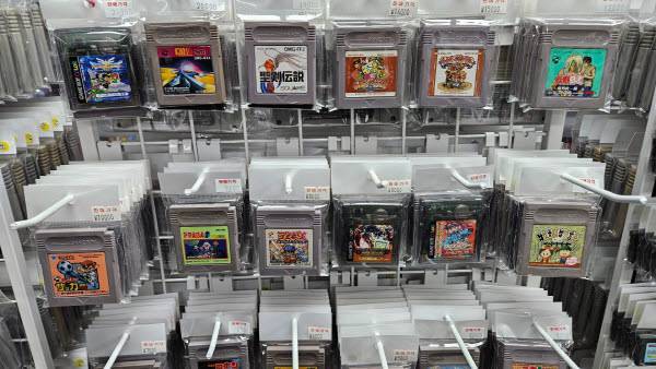 성검전설! 레솔미~ 미파미 레도 레솔미~ 타이틀 음악이 머리 속에 흐른다