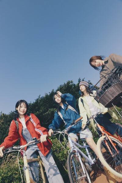 큐더블유이알(QWER). 타마고 프로덕션 제공