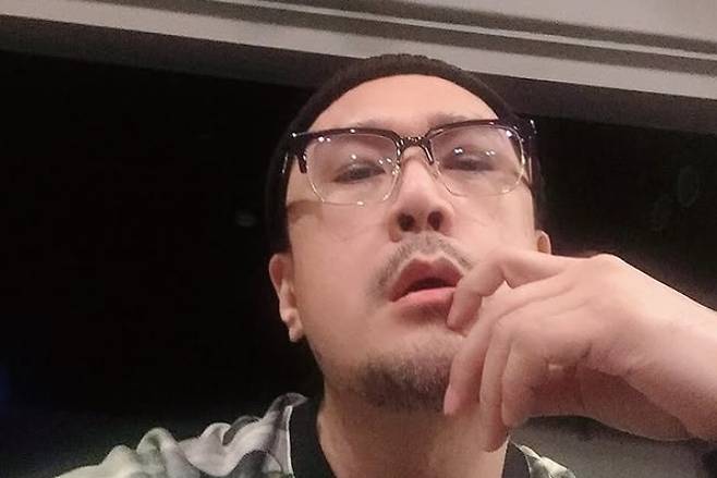 캐나다 국적 가수이자 윤석열 전 대통령을 지지했던 JK김동욱이 이재명 대통령에게 외교와 관련해 입을 열었다. [사진출처 = JK김동욱 인스타그램]