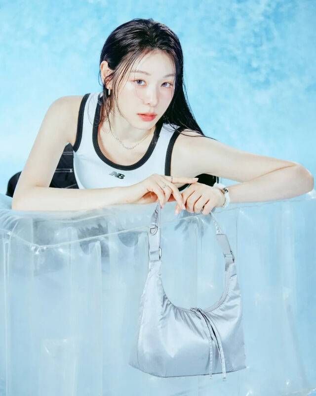 전 피켜스케이팅 국가대표 김연아 화보 / 김연아 인스타그램