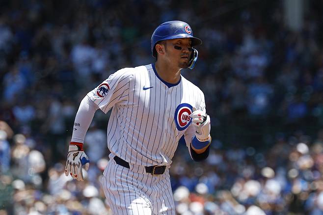 시카고 컵스 스즈키 세이야가 23일 시애틀전에서 1회말 솔로 홈런을 날리고 질주하고 있다. Imagn Images연합뉴스
